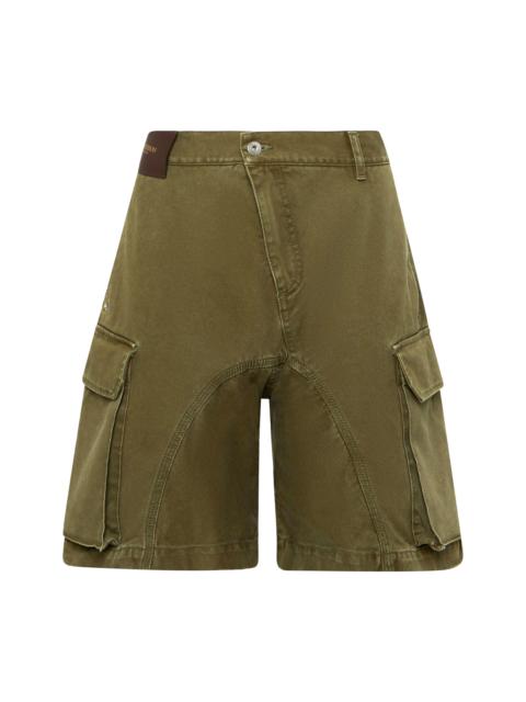 TWISTED PATCH POCKET SHORT