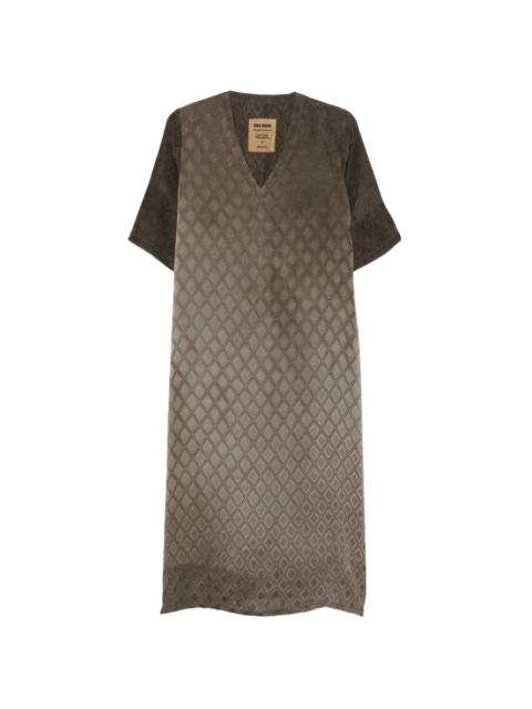 diamond V-neck midi dress