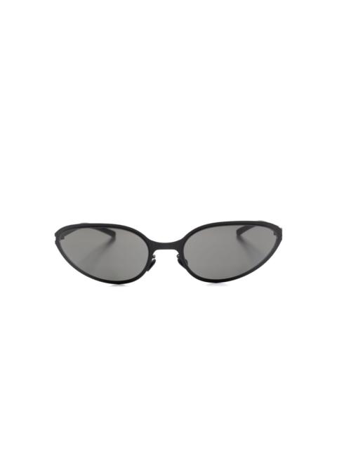 Bear cat-eye sunglasses