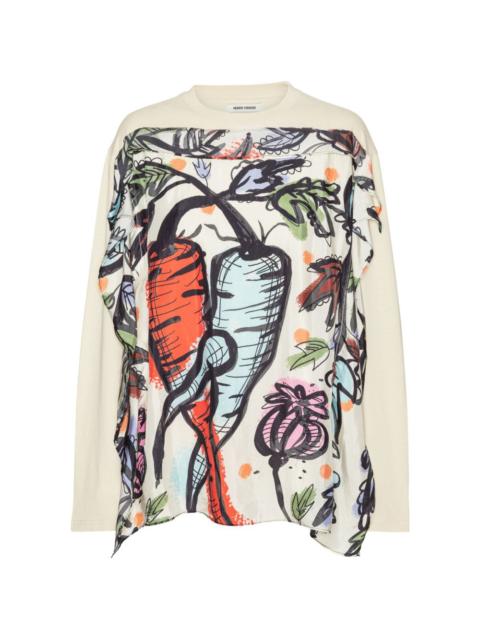 long-sleeved graphic T-shirt