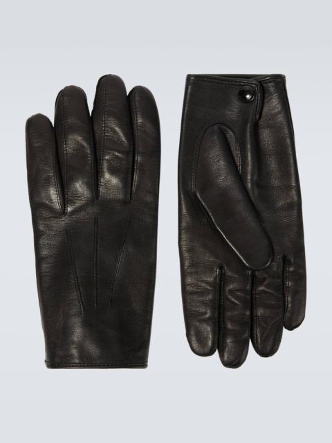 Leather gloves