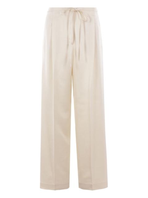 straight-leg trousers