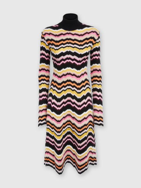 High-necked midi dress with Greek zigzag motif