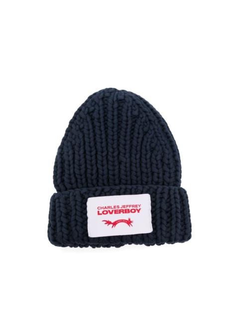 Chubby logo-patch beanie hat