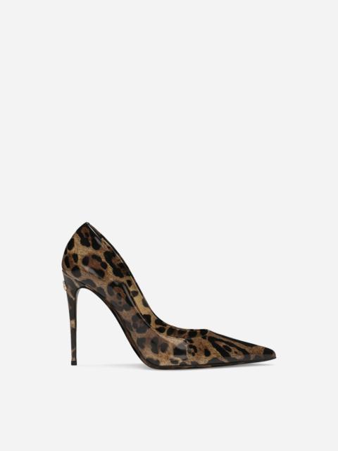 Printed polished calfskin pumps