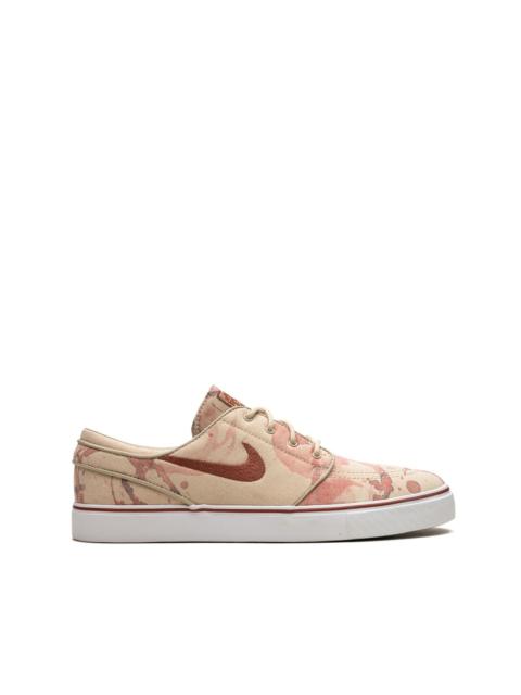 janoski blood splatter