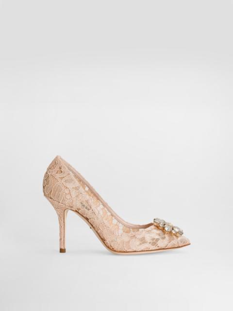 Pump in Taormina lace with crystals