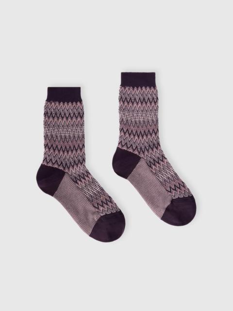 Mid-length cotton-blend chevron socks
