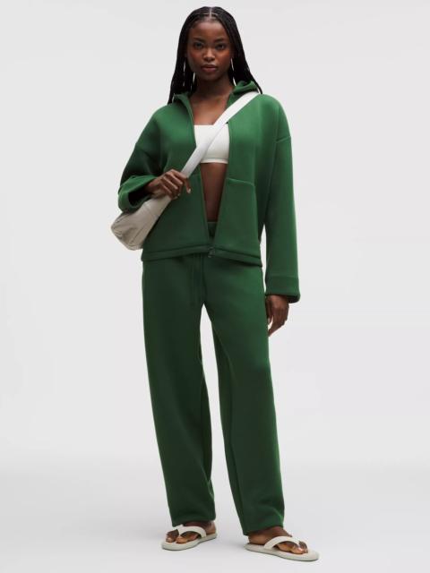 Sleek Spacer Barrel Leg Pant