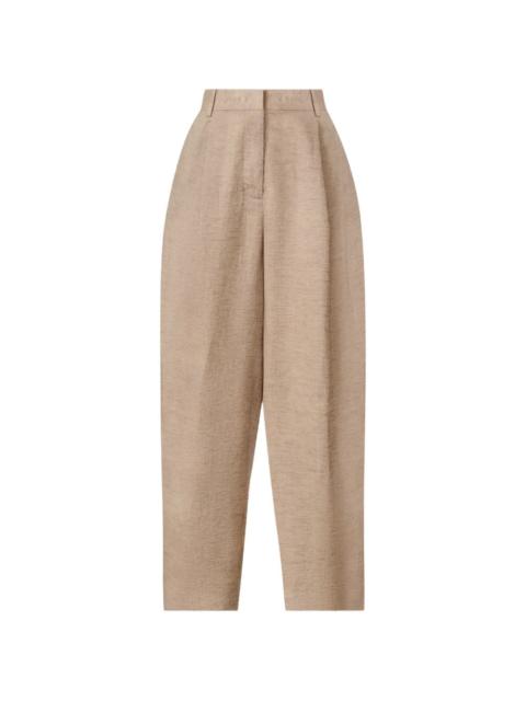 belt-loop pleated trousers