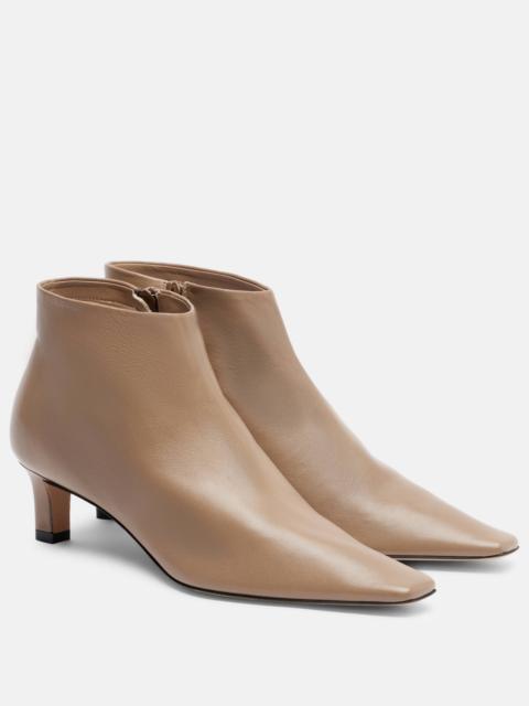 Carla 45 leather ankle boots