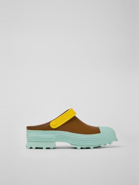 Multicolored leather clogs