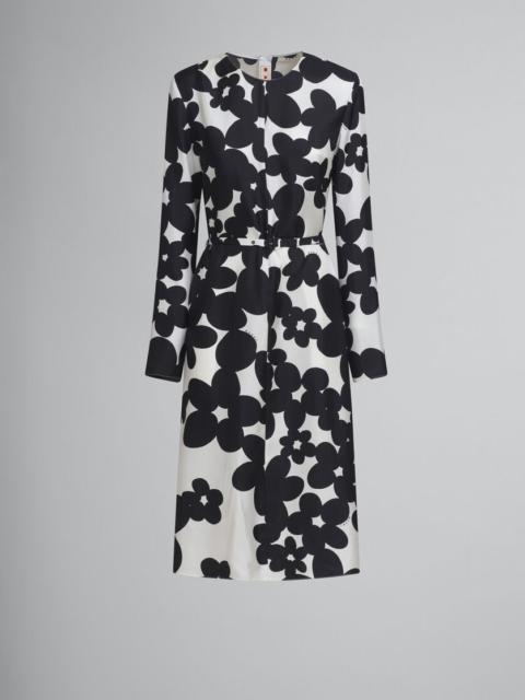 BLACK AND WHITE DILLES PRINT SILK DRESS