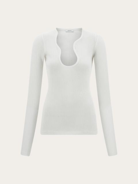Top with rippled neckline