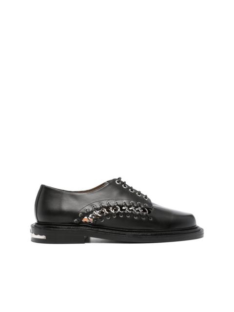 ring-embellished oxford shoes