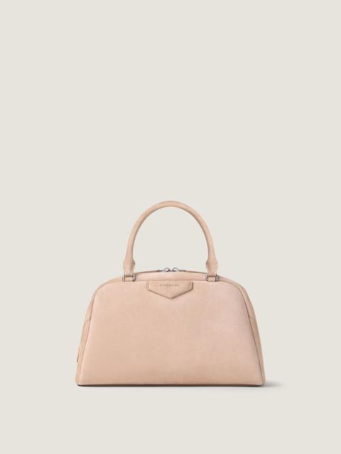 MEDIUM ANTIGONA EAST-WEST SOFT BAG IN SUEDE