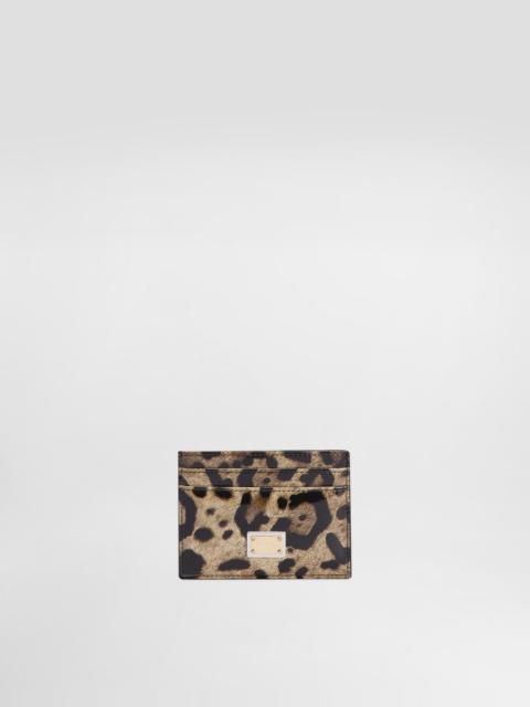 Polished calfskin card holder with leopard print