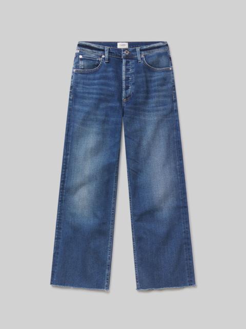 Petite Palma Straight
In Ambry