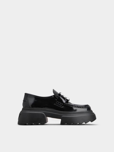 Wallaviv Strass Buckle Loafers in Leather