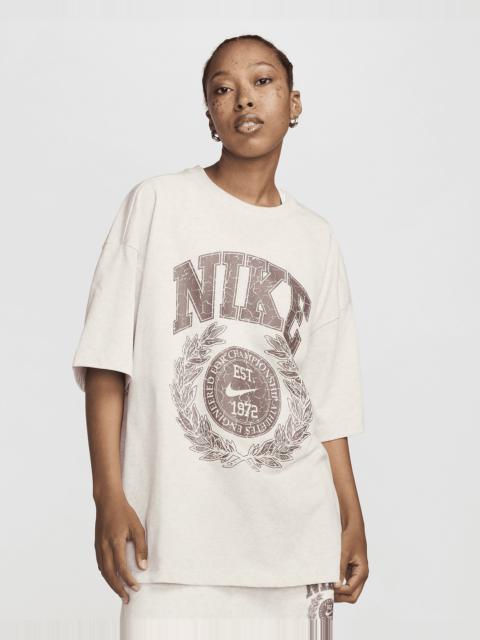 Nike Sportswear Essential Women's Oversized T-Shirt