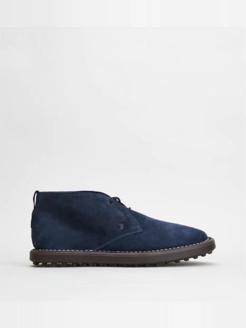 DESERT BOOTS IN SUEDE - BLUE