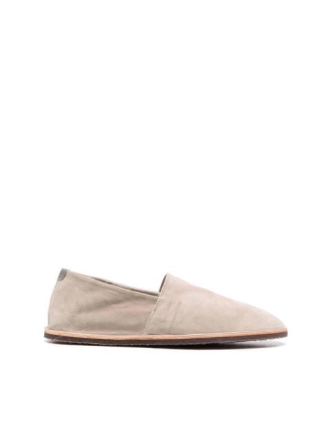 round-toe loafers