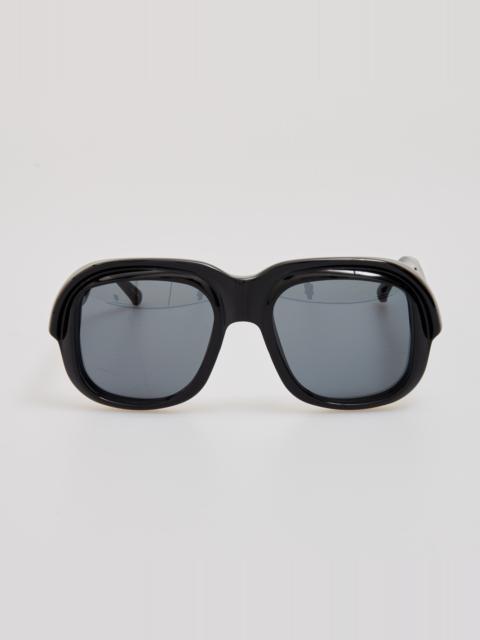 Oversize Sunglasses in Black