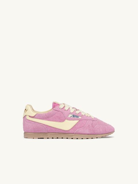 WINDSPIN SNEAKERS IN ROSE POMPADUR AND RUTABAGA SUEDE AND LEATHER