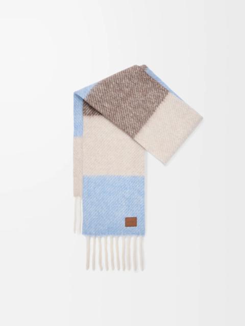 Scarf in alpaca and wool blend