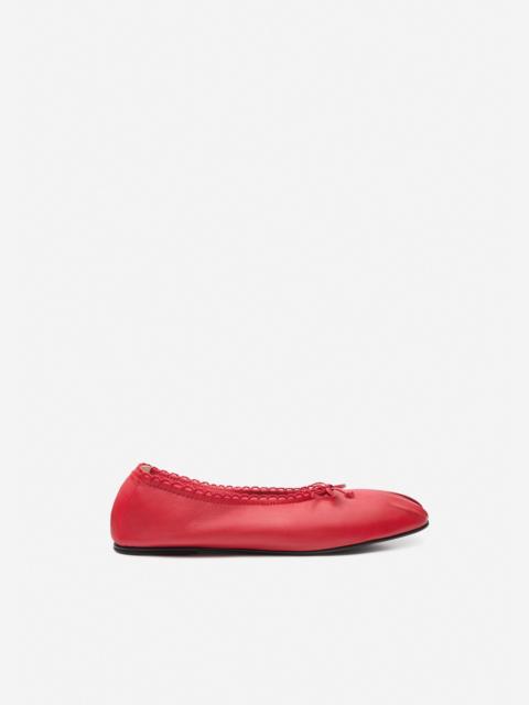 Gathered ballet flats in red leather