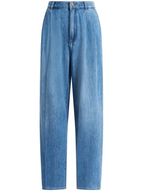 pleated jeans