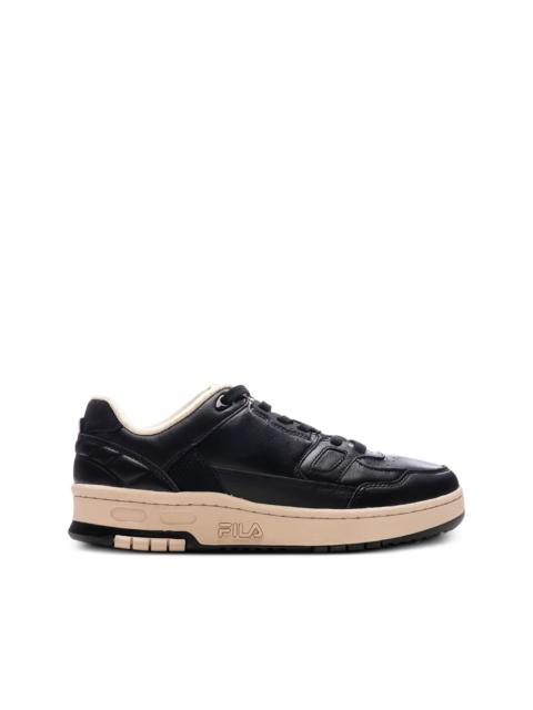 Rissmo low-top trainers