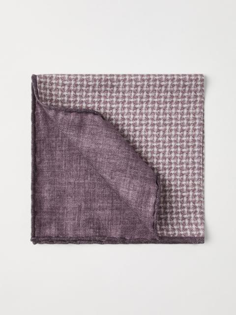 Silk pocket square with weave design