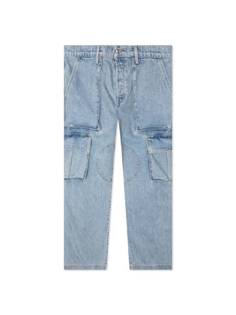 DENIM LOGO CARGO PANTS - LIGHT WASH