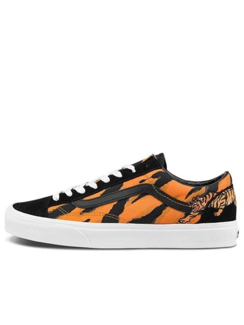 Vans Unisex Style 36 Low-Top Sneakers Black/Orange VN0A3DZ3ORA