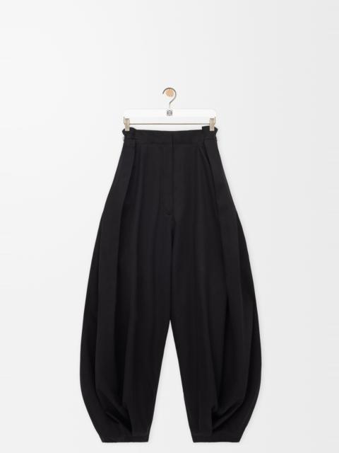 Draped trousers in cotton and silk