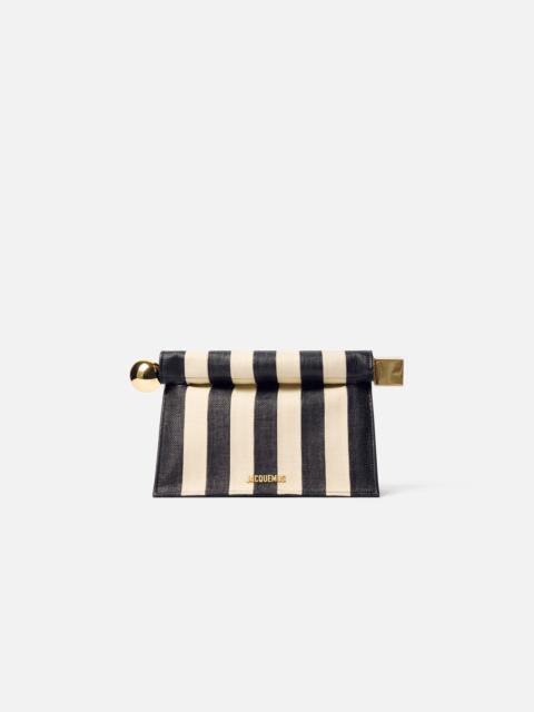 The Rond Carré clutch