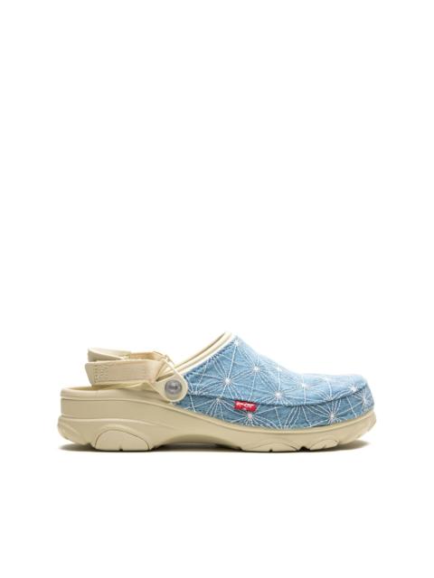 x Levi’s Classic All Terrain "Shasiko - Bone" Clogs