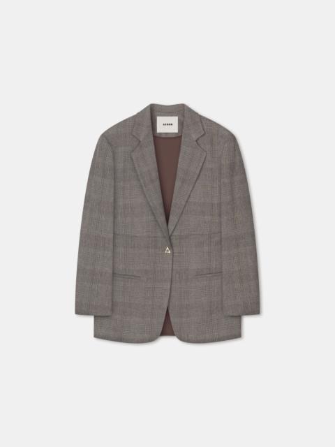 MERCEDES
Classic checkered blazer