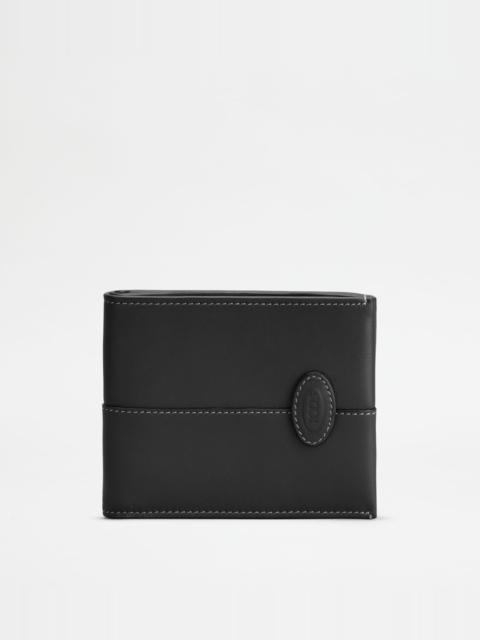 CARD HOLDER IN LEATHER - BLACK
