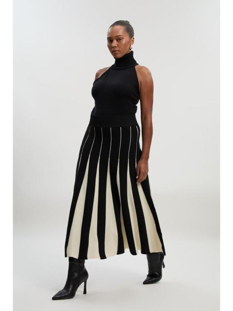 Plus Size Pointelle Knit Colour Blocked Pleated Skirt