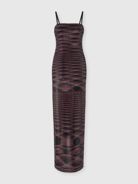 Long strapless dress with flame pattern