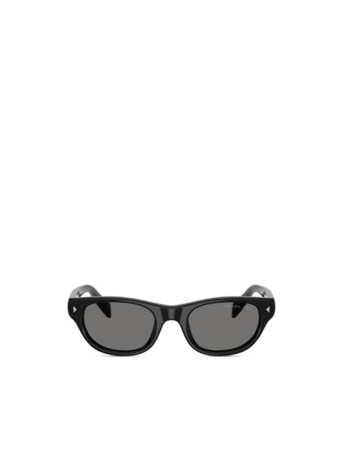 cat-eye sunglasses