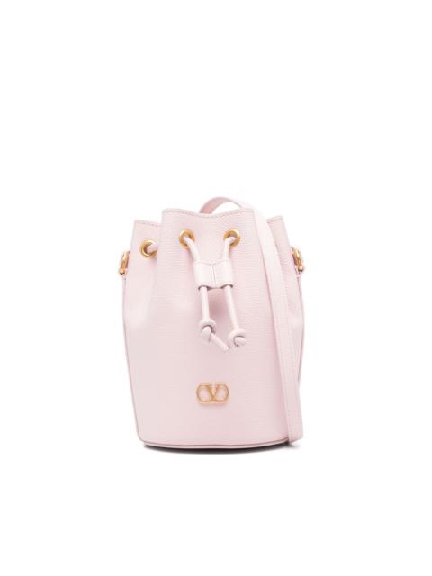 VLogo bucket bag