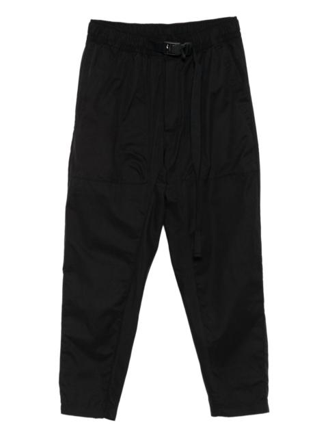 belted tapered trousers