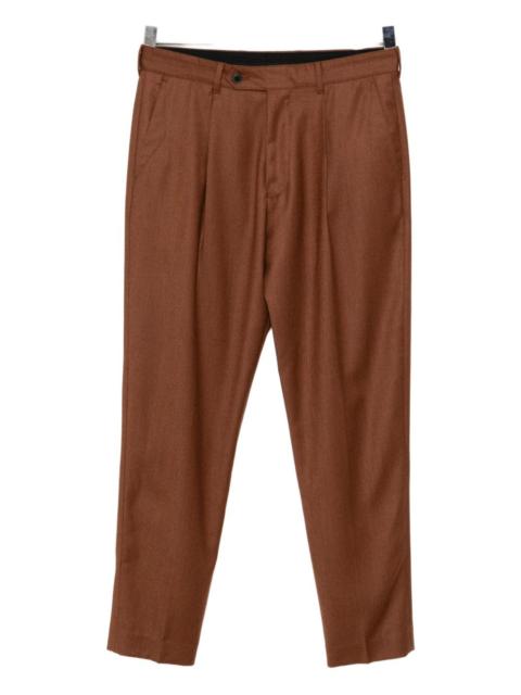 straight-leg trousers