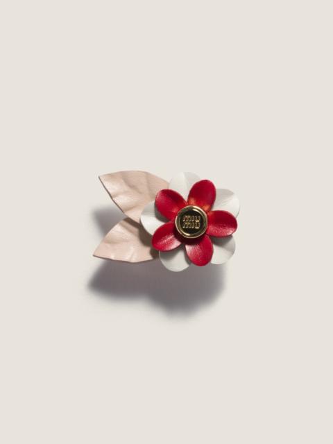 Leather floral brooch