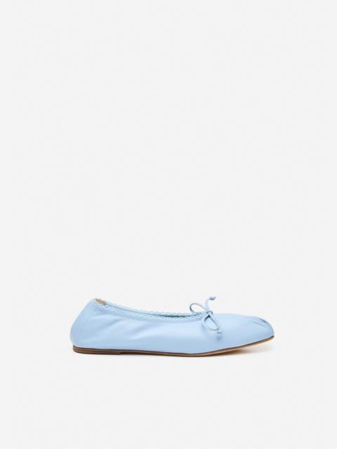 Gathered ballet flats in blue leather