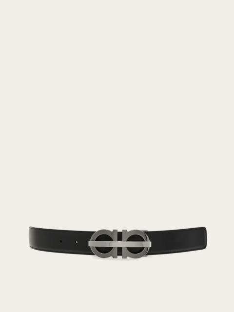 Reversible and adjustable Gancini belt