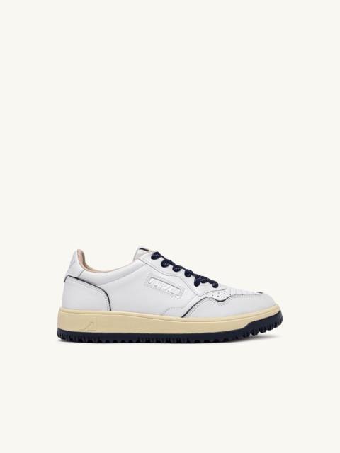 GOLF LOW SNEAKERS IN WHITE AND NAVY LEATHER